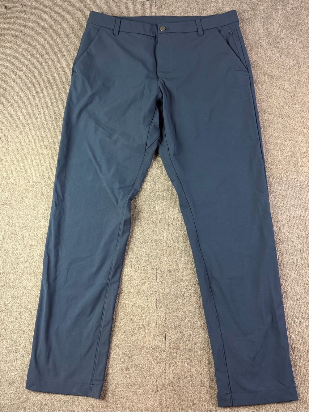 Lululemon Commission Classic Fit Warpstreme Mens Chino Pants Size 34x31 Navy